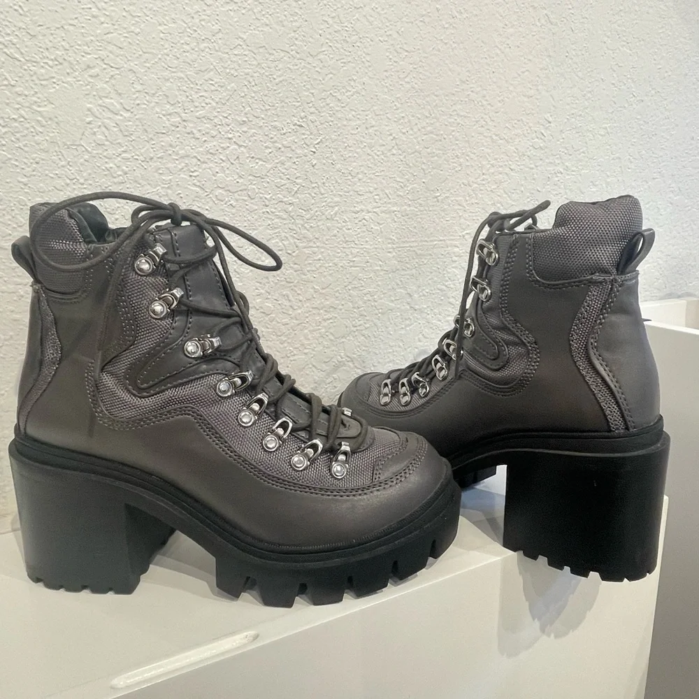 Jeffrey Campbell Road Rage boots - Picture 3 of 3